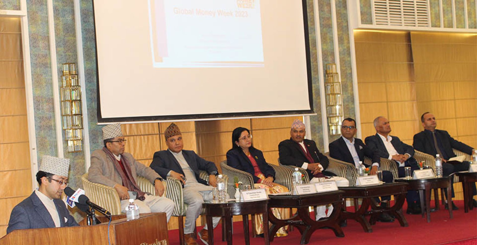 ‘बचतले नै लगानी र आम्दानीको बाटो देखाउने हो’